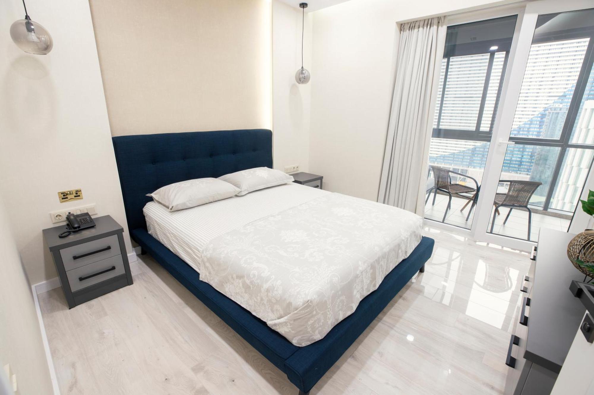 Ng Premium Apartments In Alliance Palace Batum Dış mekan fotoğraf